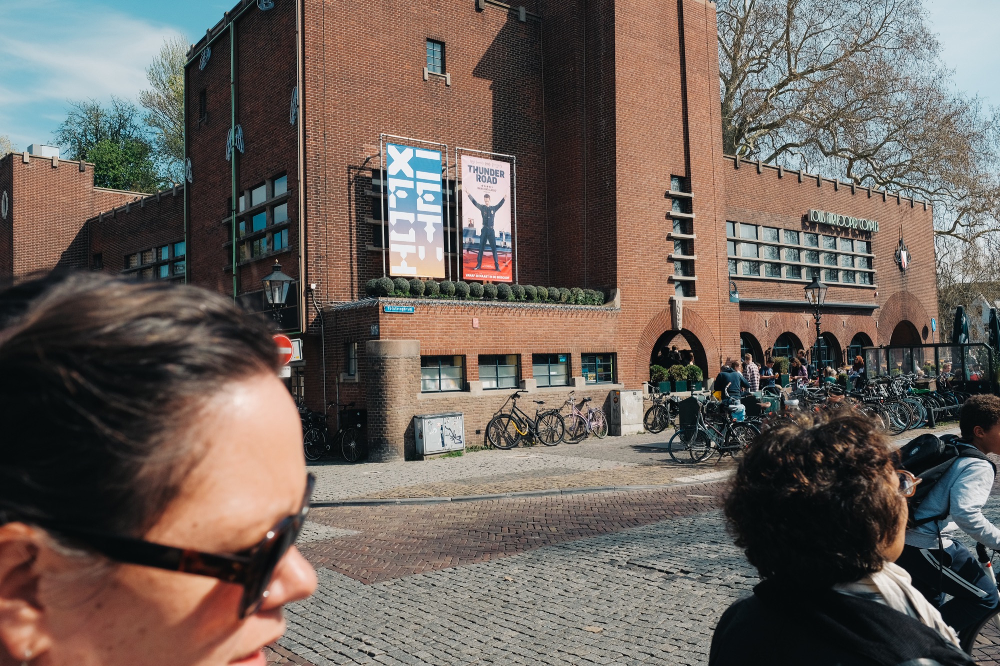 X= Festival 2019 banner aan het Louis Hartlooper Complex